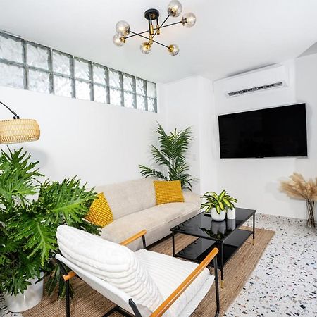 Garden Of Eden Hotel Brenas Екстер'єр фото