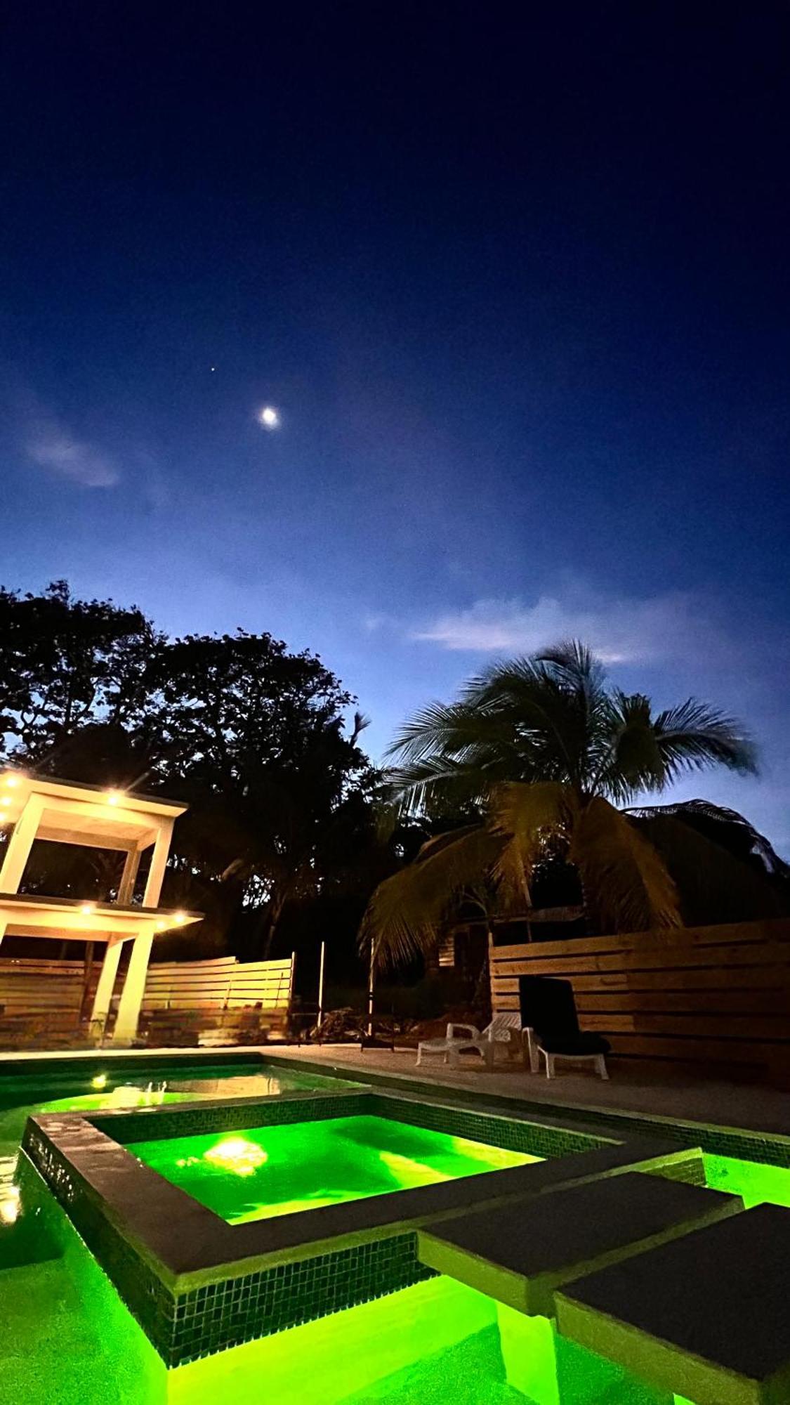 Garden Of Eden Hotel Brenas Екстер'єр фото